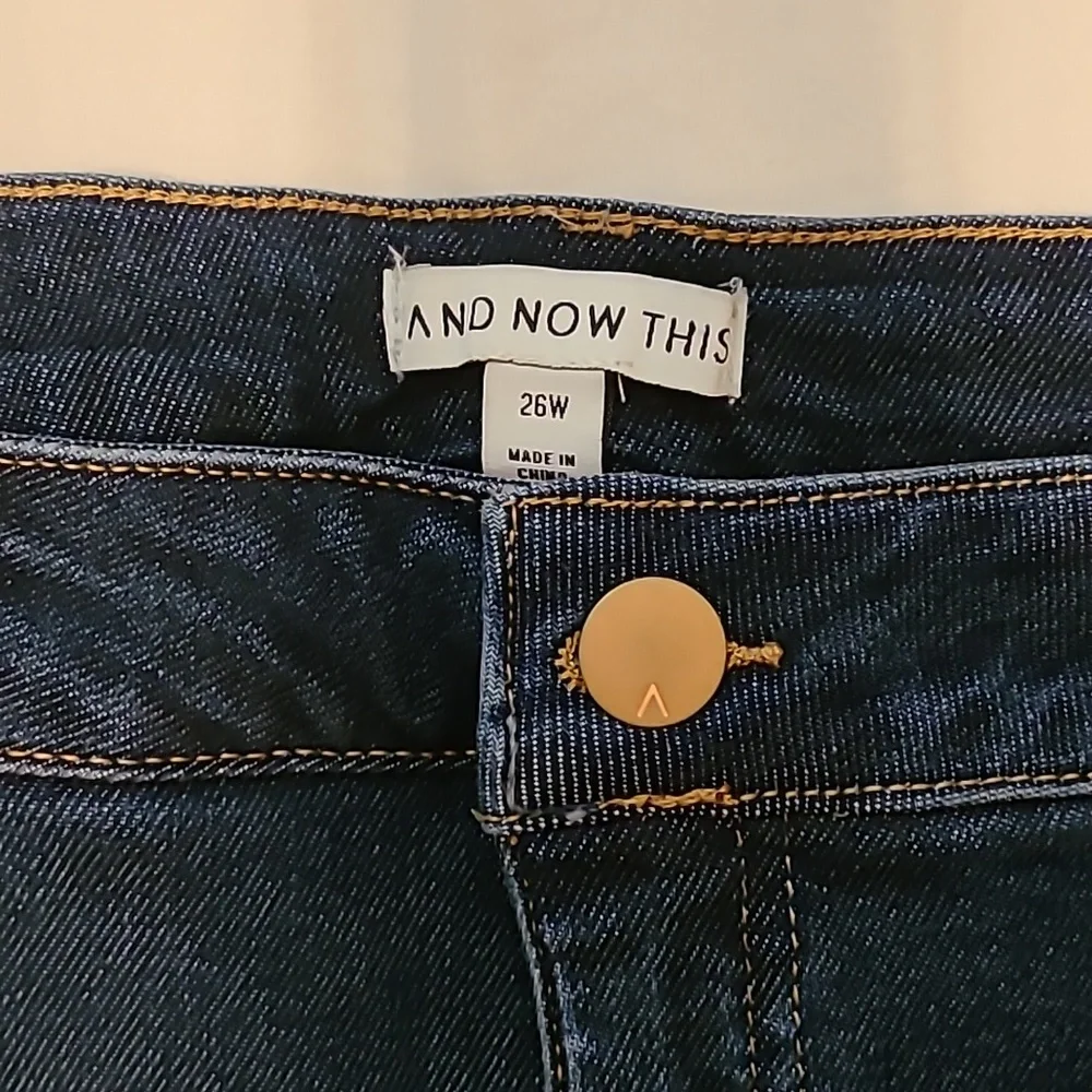 And Now This Jeans, Bootcut, Size 26W. NWT, The Vintage Flare Highrise Stretch - Picture 3 of 16